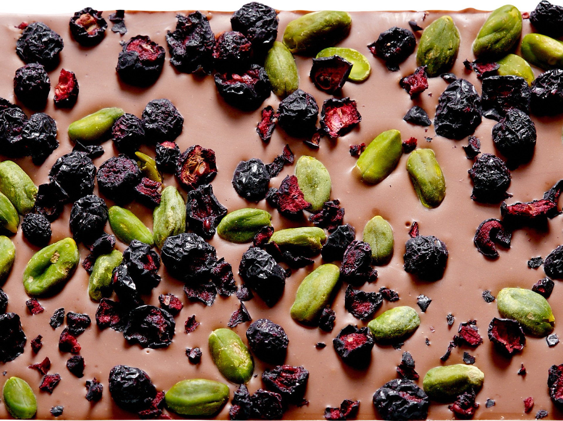 Czekolada mleczna – pistacja, aronia 105 g - obrazek 2