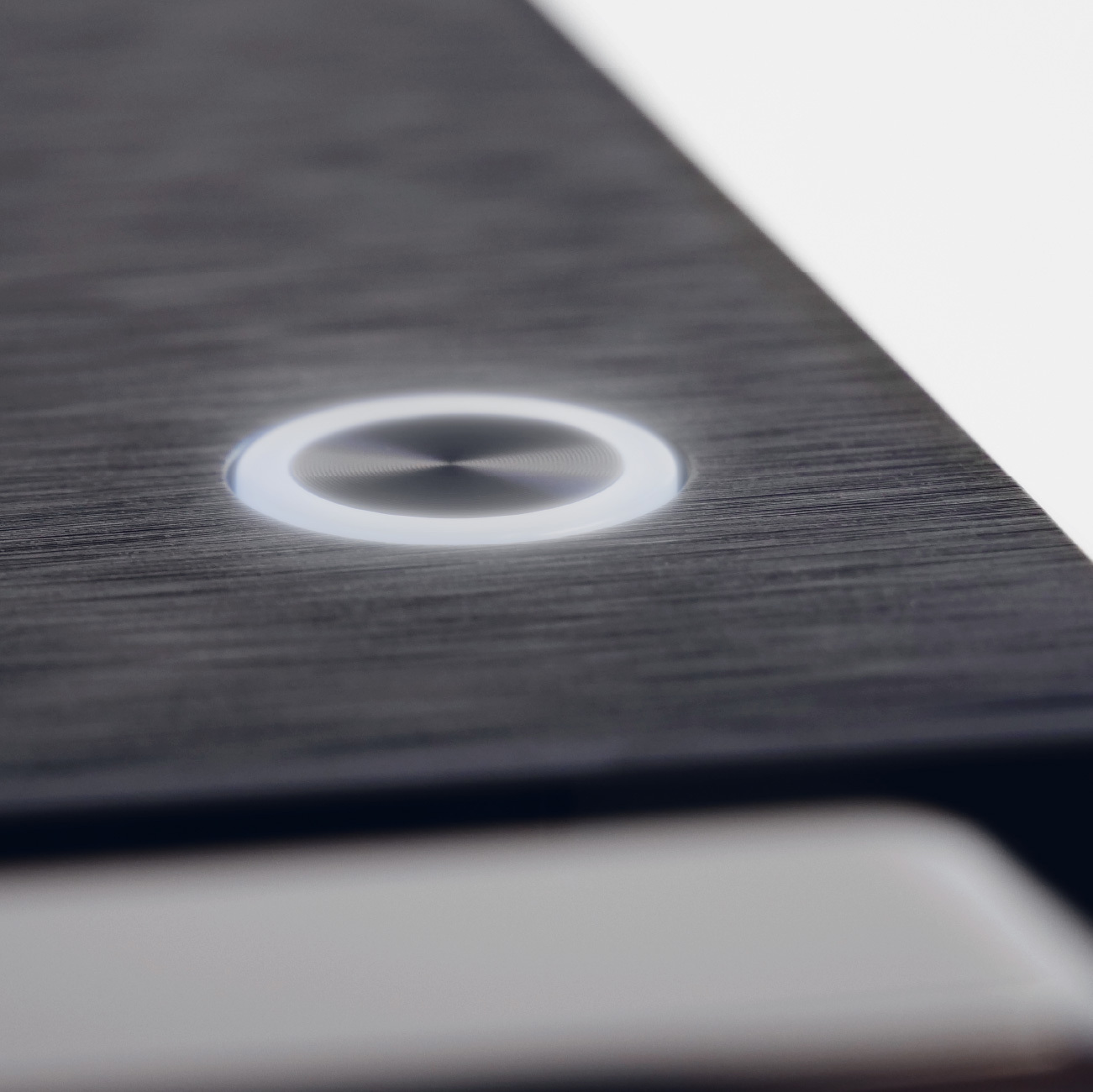 SEED L Black – automatyczny ekspres do kawy z systemem mlecznym One Touch i gwarancją 24 miesiące - obrazek 3